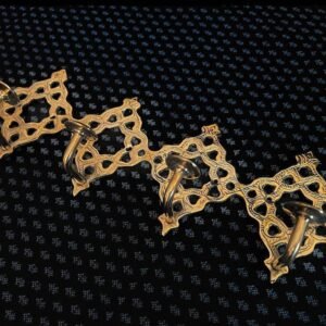 Crochets muraux faits main en laiton massif